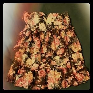 Yabes floral tube top
